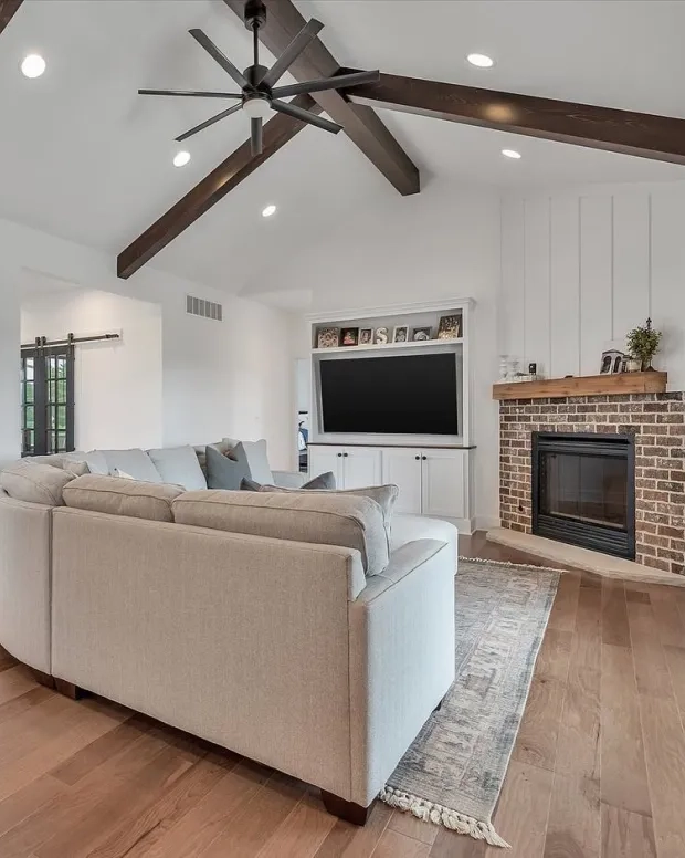 Modern Farmhouse