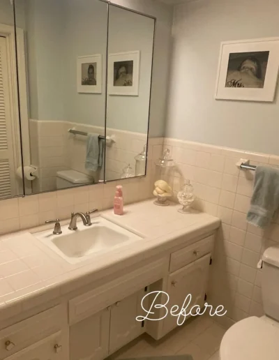 Knollwood Powder Room Before