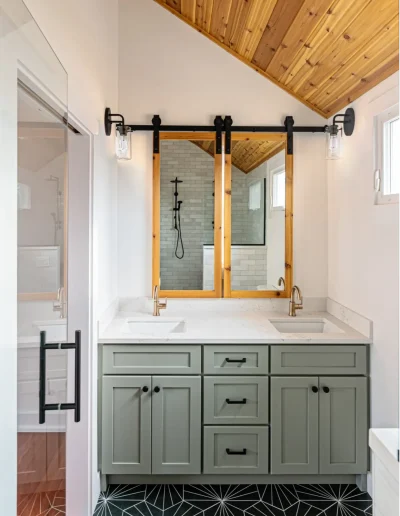 Maple Bathroom