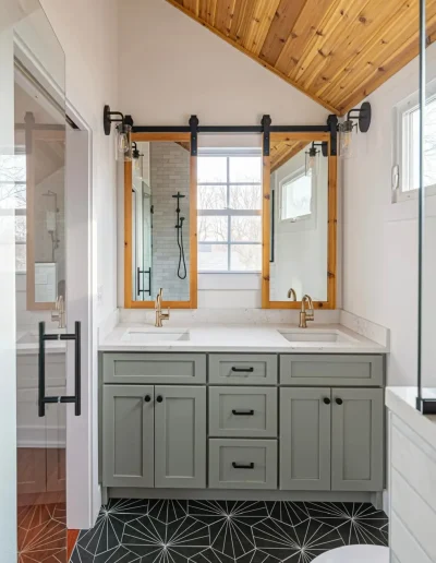 Maple Bathroom